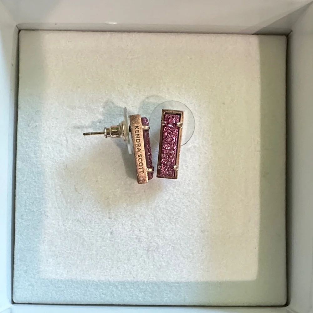 Kendra Scott Pink Glitter Earrings - Picture 2 of 2
